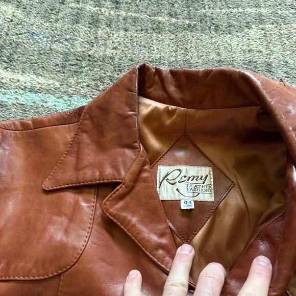 Men's Vintage 70's Remy Leather Cognac Brown City Jacket Coat Sz 44 Long Large - Picture 10 of 12
